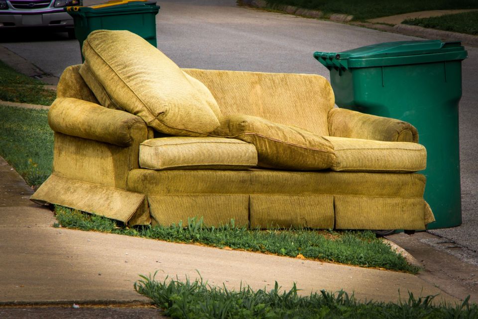 舊沙發回收換新必看｜四大買新沙發舊沙發處理方式懶人包
